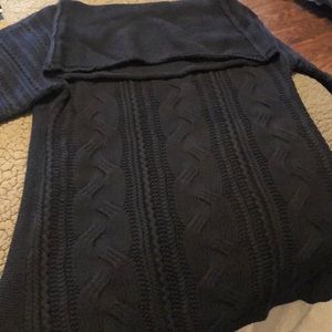 Banana Republic short sleeve turtleneck sweater md